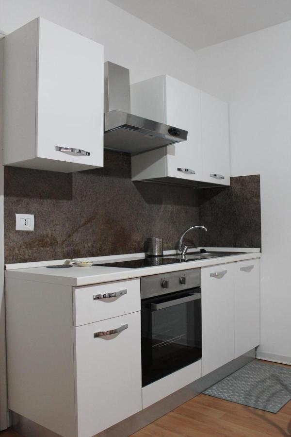 Charming Apartment Tilli With Parking 페루자 외부 사진