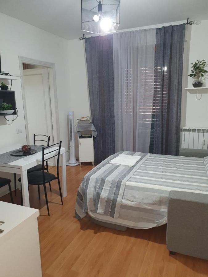 Charming Apartment Tilli With Parking 페루자 외부 사진